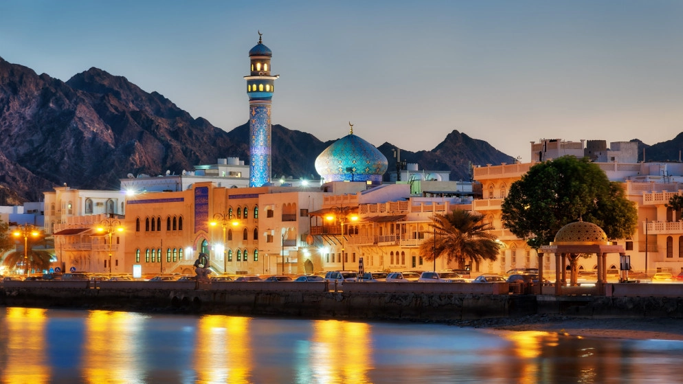 سلطنة عُمان ترفع جميع التدابير والإجراءات الاحترازية المتعلقة بمكافحة كورونا
