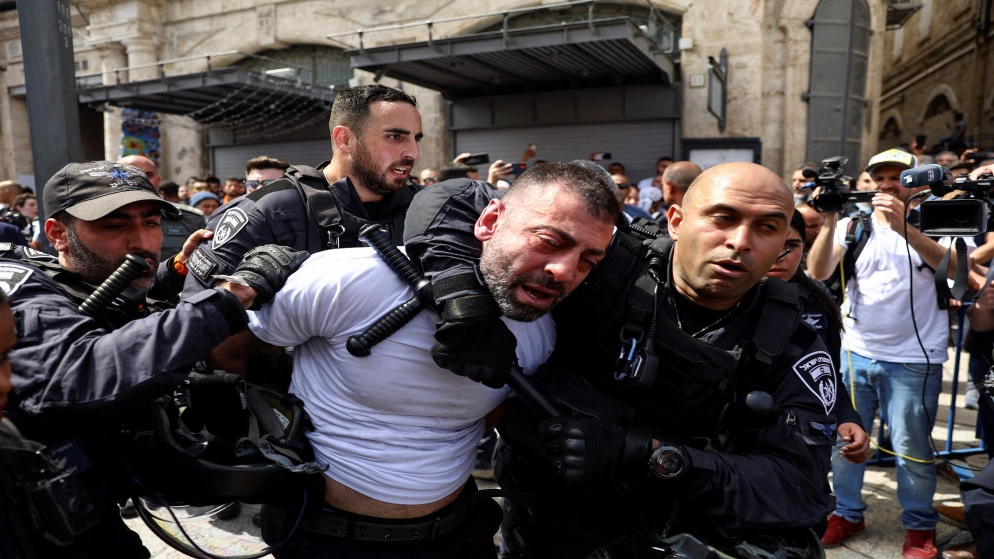 قوات الاحتلال الإسرائيلي تعتقل 26 فلسطينيا في "حملة اعتقالات واسعة"