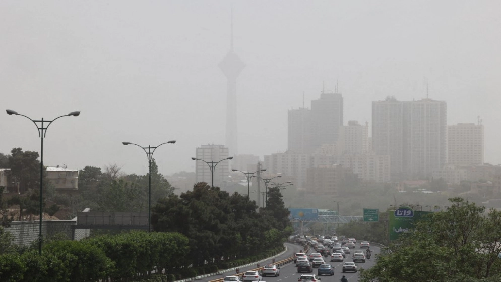 وزارة الدفاع الإيرانية تؤكد وقوع "حادث" في وحدة أبحاث لها قرب طهران