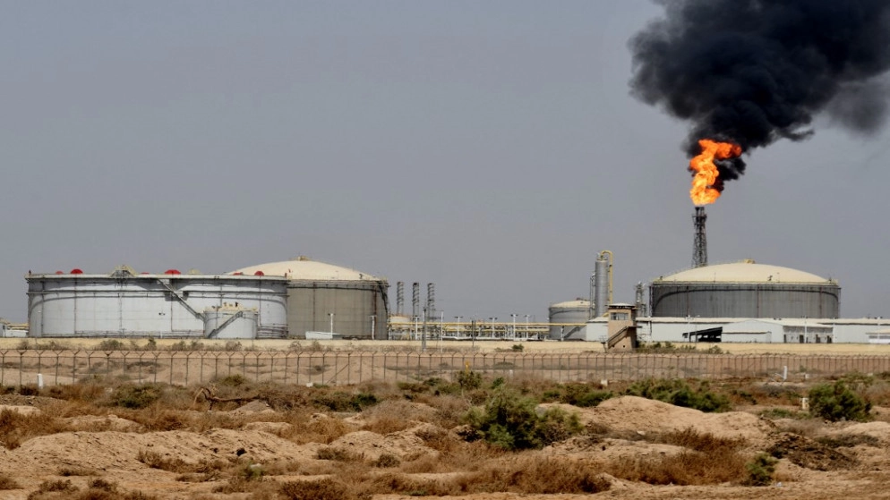 العراق يتخلّف عن سداد مستحقات غاز لإيران تزامناً مع صيف حار