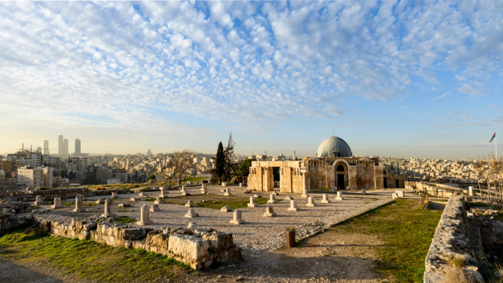 طقس معتدل الخميس والجمعة وحار نسبيا السبت والأحد