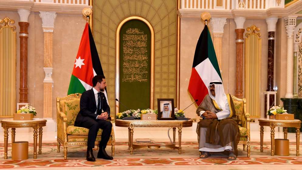 ولي العهد يجري مباحثات مع ولي العهد الكويتي