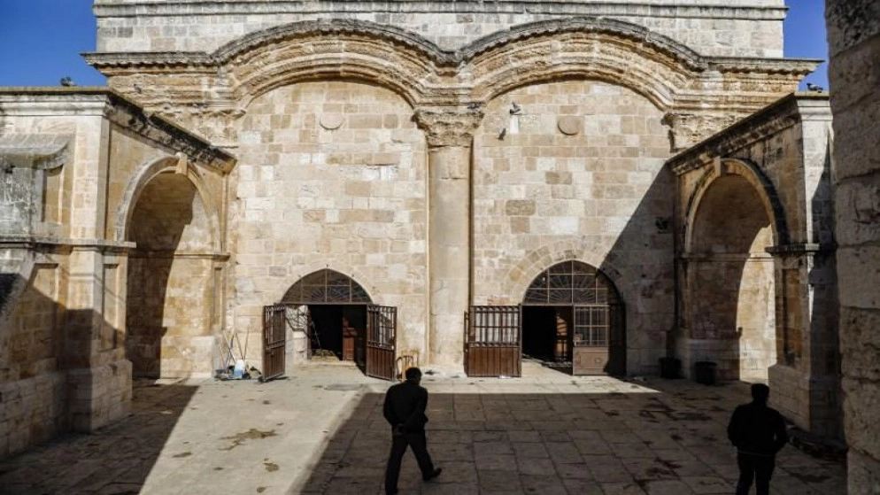 مسؤول فلسطيني يحذر من مخطط إسرائيلي لانتهاك حرمة مصلى باب الرحمة ويعتبره "إعلان حرب"