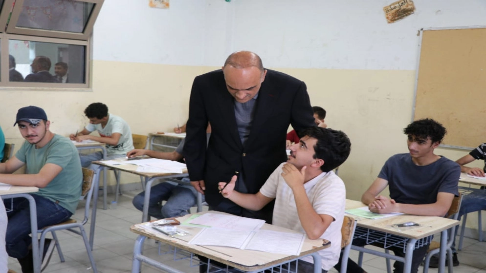 الخصاونة يؤكد أهمية مرحلة "التوجيهي" كمحطة مهمَّة في مستقبل الطلبة