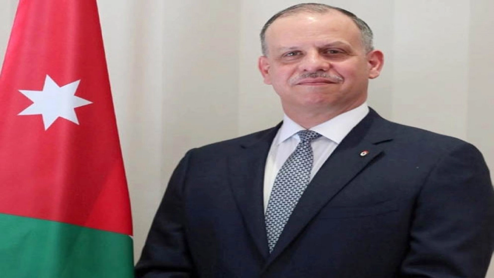 نائب الملك يزور ضريح الملك طلال بن عبدالله