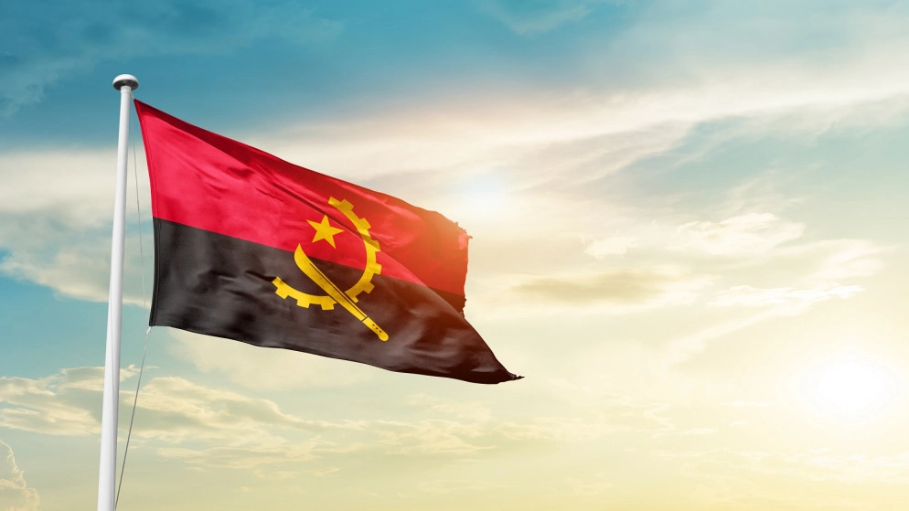 وفاة رئيس أنغولا السابق دوس سانتوس عن 79 عاما