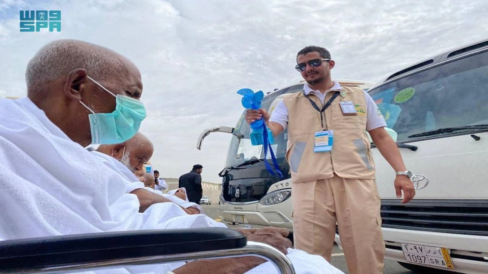 "الصحة السعودية" تنقل الحجاج المرضى من مكة المكرمة إلى مشعر عرفة لأداء نسكهم