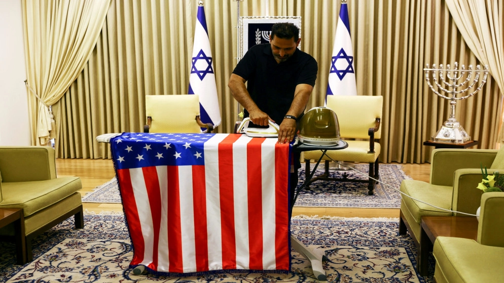 إعلان القدس يوثق تعهدا أميركيا بـ"قيادة عملية الاندماج الإسرائيلي في الشرق الأوسط"