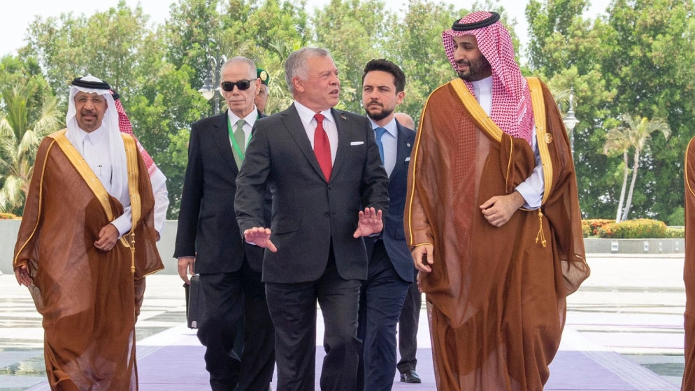 الملك يصل للسعودية للمشاركة في قمة جدة للأمن والتنمية