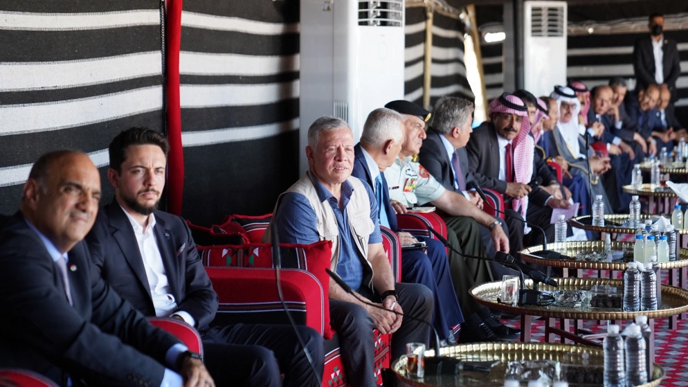 الملك يشير إلى وجود تواصل مع الجانبين السوري والروسي بشأن المخاطر الأمنية على الحدود