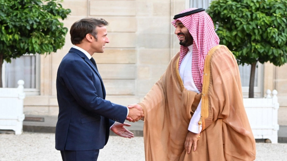 ماكرون يستقبل ولي العهد السعودي في قصر الإليزيه