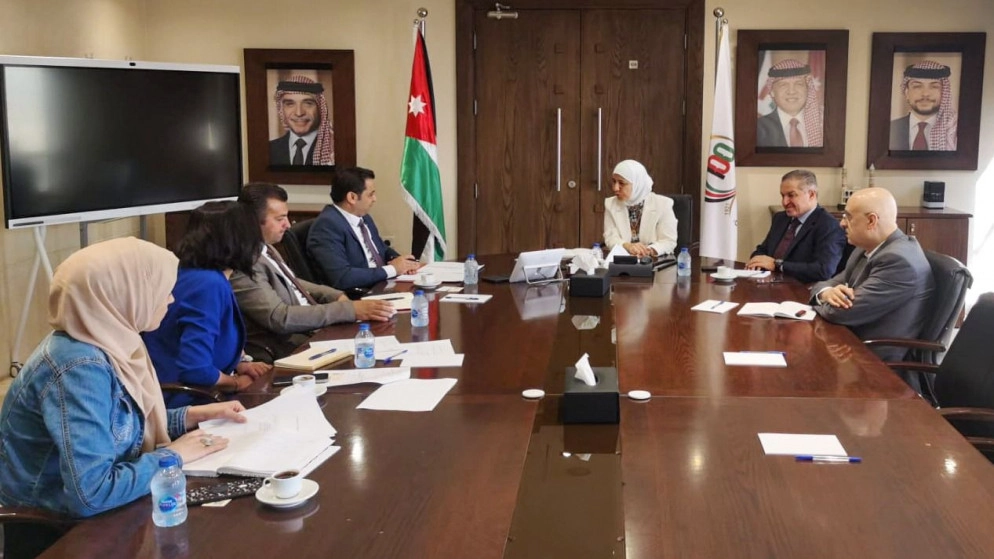 وفد فلسطيني من وزارة الاتصالات يطلع على التجربة الأردنية