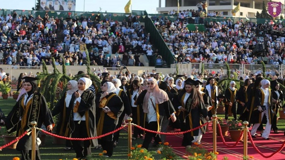 الجامعة الأردنية تحتفل بتخريج 990 طالبا وطالبة من كليتي الأمير الحسين للدراسات الدولية واللغات