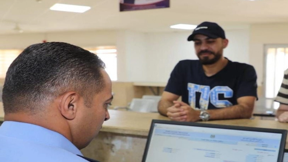 "إدارة الترخيص" تنهي تعاملها بالنماذج الورقية وتستبدلها بإلكترونية