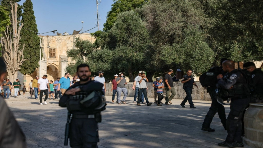 نائب محافظ القدس: الاحتلال الإسرائيلي يرى أنه على مسافة صفر من تحقيق أخطر مخططات تقسيم المسجد الأقصى