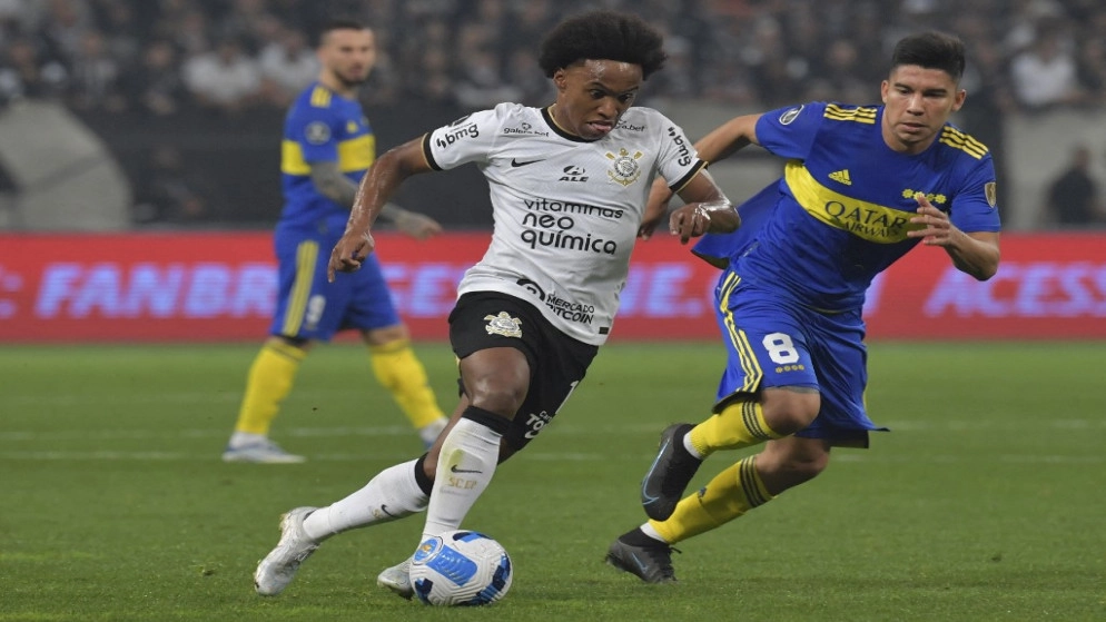 البرازيلي ويليان يفسخ عقده مع كورينثيانز على خلفية تهديدات بالقتل