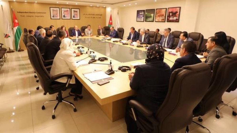 لجان الإشراف على انتخابات غرف الصناعة تؤدي القسم القانونية