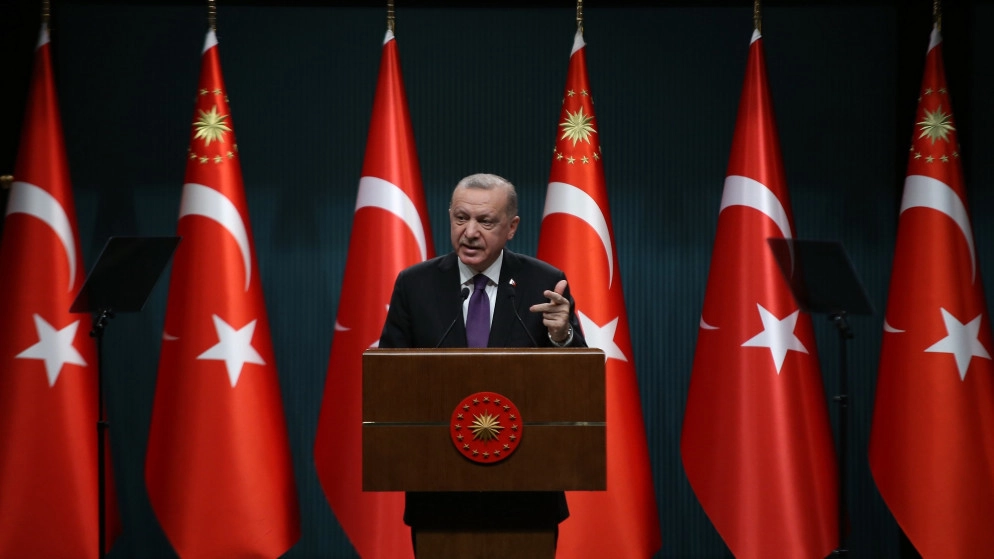 إردوغان "لا يستبعد" الحوار مع سوريا