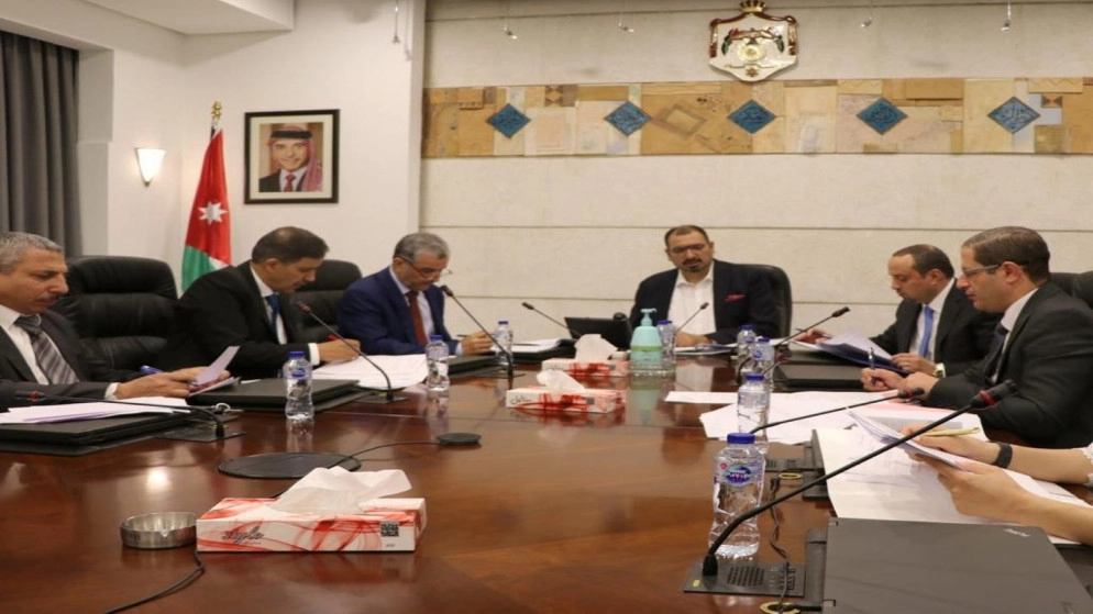 مراجعة 28 مخرجا رقابيا سجلت بحق 14 مؤسسة وجهة خلال تموز
