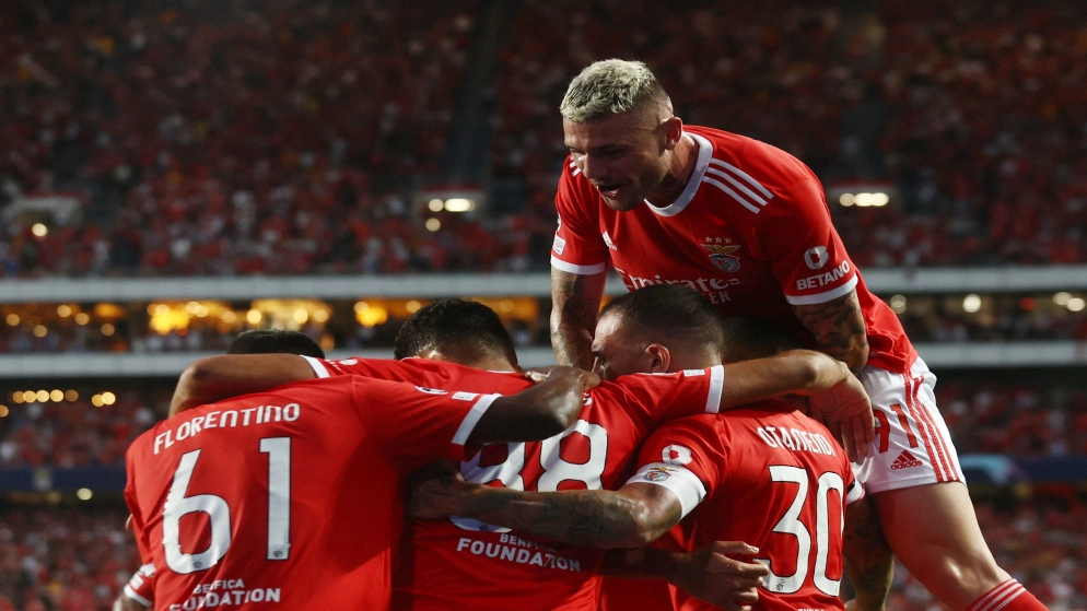 بنفيكا يتأهل إلى دور المجموعات في دوري أبطال أوروبا