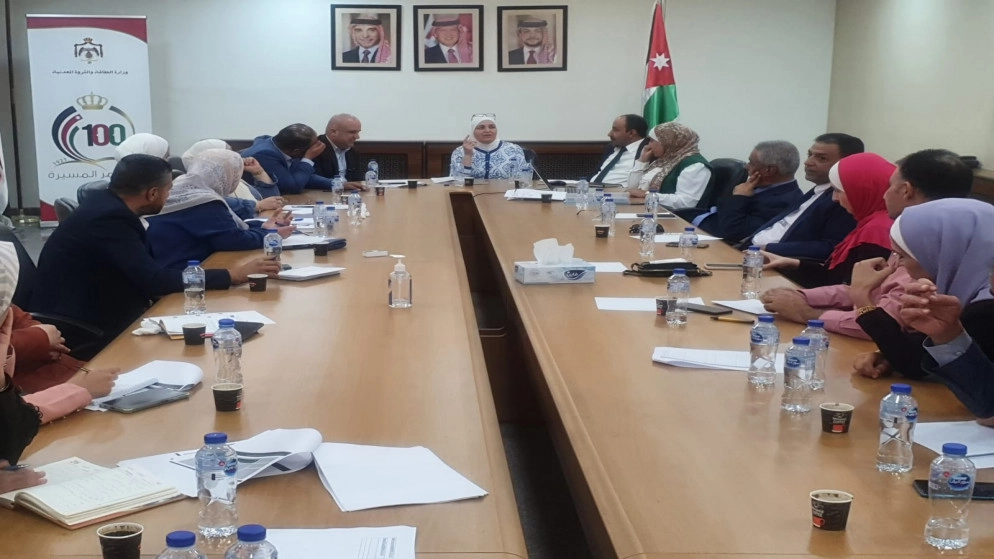 وزارة الطاقة: مناقشة مبادرات قطاعات التعدين والموارد المستدامة 
