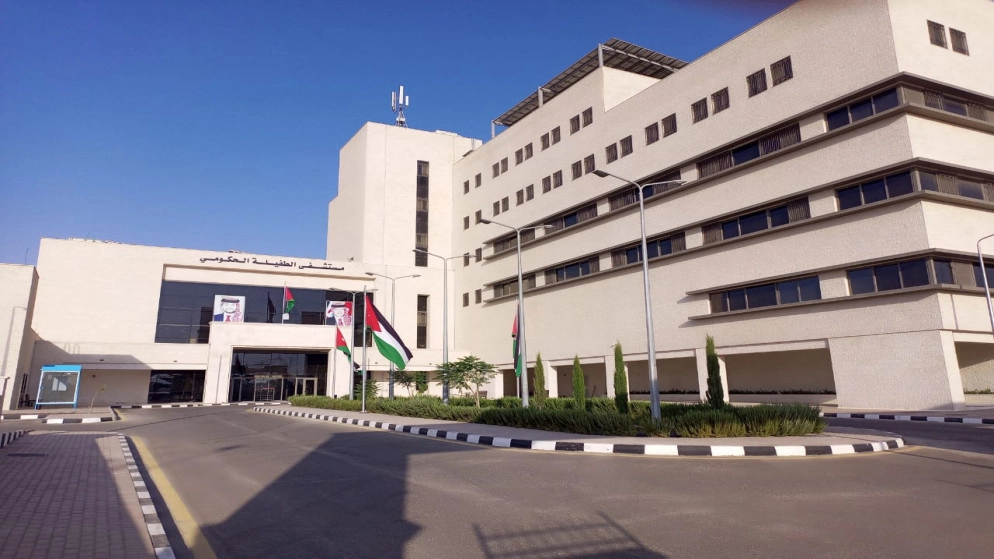 مستشفى الطفيلة يُجري بنجاح أول عملية جراحية إيذانا ببدء العمل في أقسامه كافة
