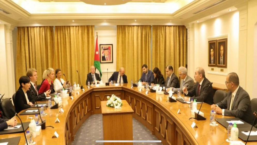 وزير الخارجية يؤكد لوفد نرويجي ضرورة استمرار توفير الدعم لأونروا