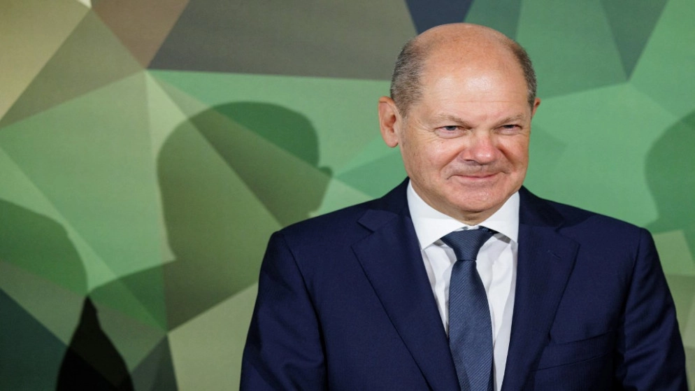 شولتس: ألمانيا يجب أن تصبح "القوة المسلّحة الأفضل تجهيزًا" في أوروبا