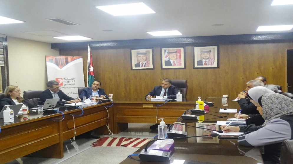 بحث سبل التعاون بين مؤسسة التدريب المهني والوكالة الفرنسية للتنمية والتعليم لأجل التوظيف