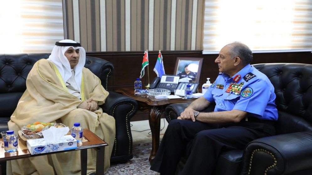 مدير الأمن العام والسفير الكويتي في عمّان يبحثان التعاون المشترك الذي يخدم منظومة العمل الشرطي