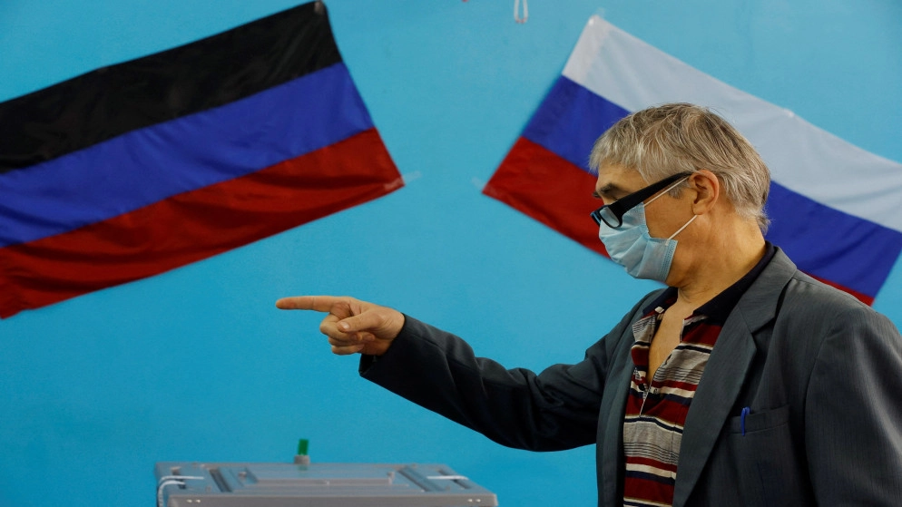 نتائج أولية لاستفتاءات في أربع مناطق أوكرانية تظهر تأييدا كبيرا للضم